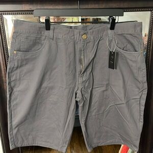 New men’s gray shorts